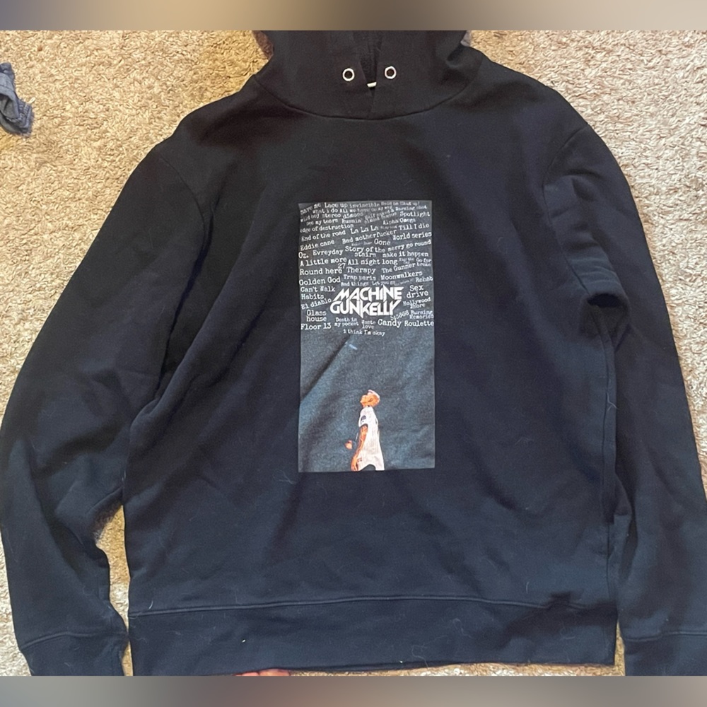 MACHINE GUN KELLY SONG SWEATSHIRT